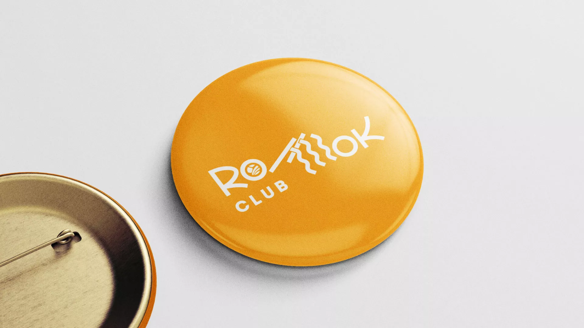 Создание логотипа суши-бара «Roll Wok Club» в Горнозаводске